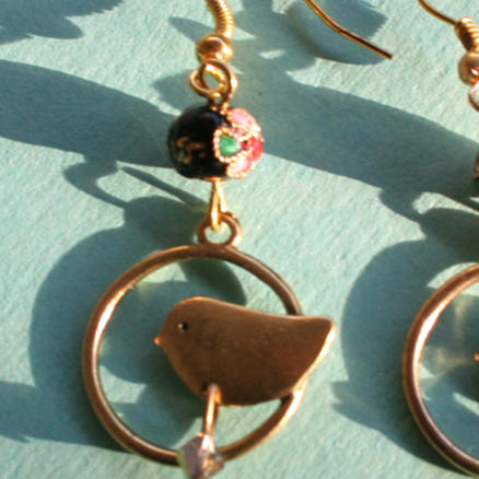 Crotte de poule-bijoux fantaisie-oiseaux-fleurs-original