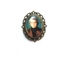 Broche Hutch